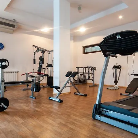 Orbilux アパートホテル バンスコ