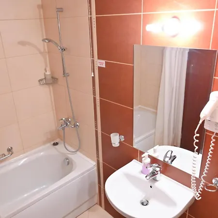 Lägenhetshotell Orbilux 3*