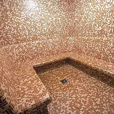 Orbilux شقة فندقية 3*