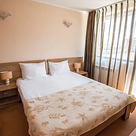 Orbilux 3* بانسكو