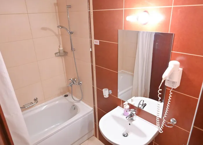 Aparthotel Orbilux 3*